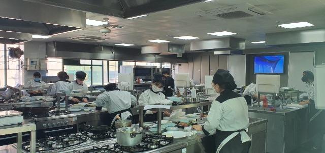KakaoTalk_20201202_110046704_03.jpg