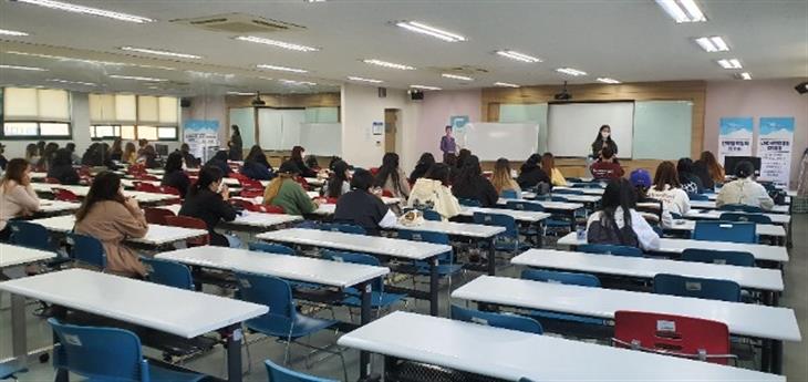 (2020) 진로멘토링 - 이은지 멘토(아델라 7 근무)