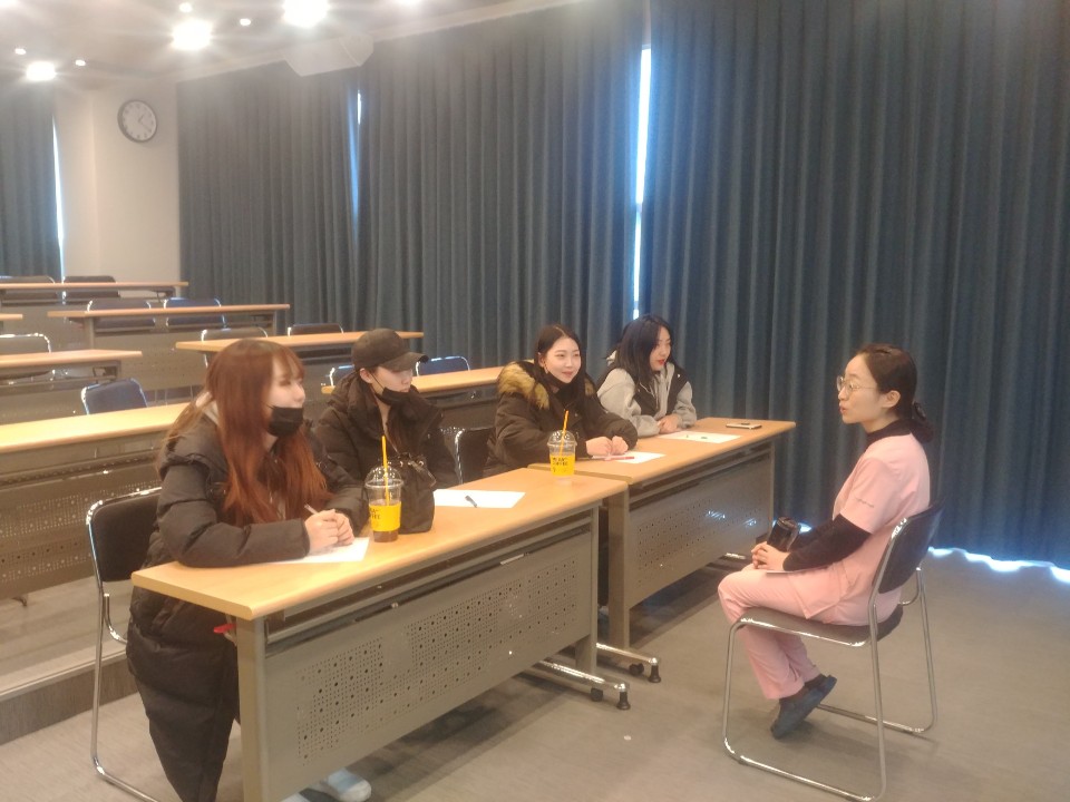 반려동물서비스-진로멘토링2.jpg