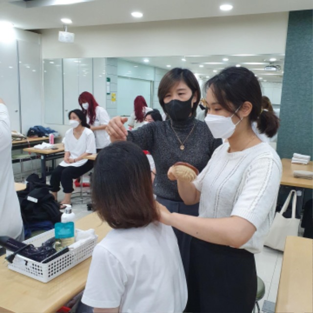 [헤어프라임]자격증취득-두피모발정보관리사1급7.jpg